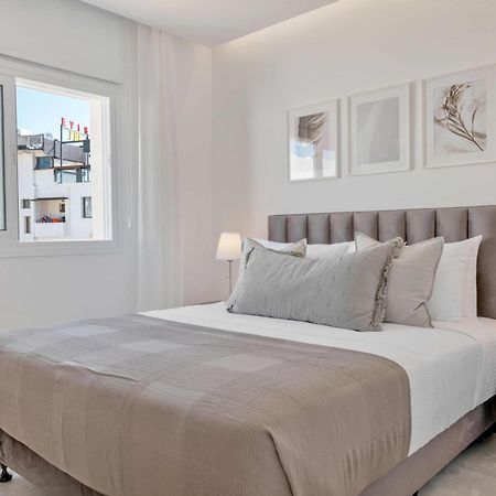 Phaedrus Living: Seaview Luxury Flat Limnaria 150 Appartement Paphos Buitenkant foto