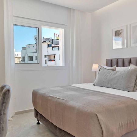 Phaedrus Living: Seaview Luxury Flat Limnaria 150 Appartement Paphos Buitenkant foto