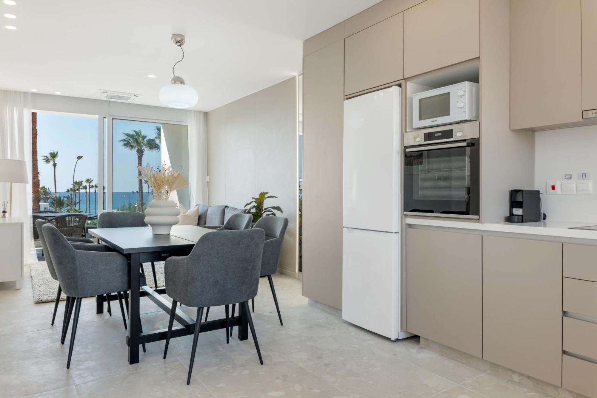 Phaedrus Living: Seaview Luxury Flat Limnaria 150 Appartement Paphos Buitenkant foto
